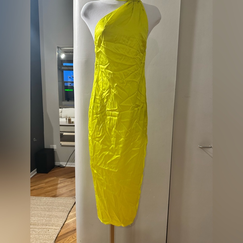 Se.roya brand new sold out dress - Picture 2 of 7